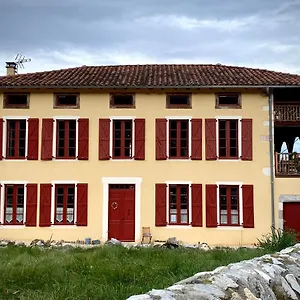 A L'oree Du Cagire Bed and breakfast